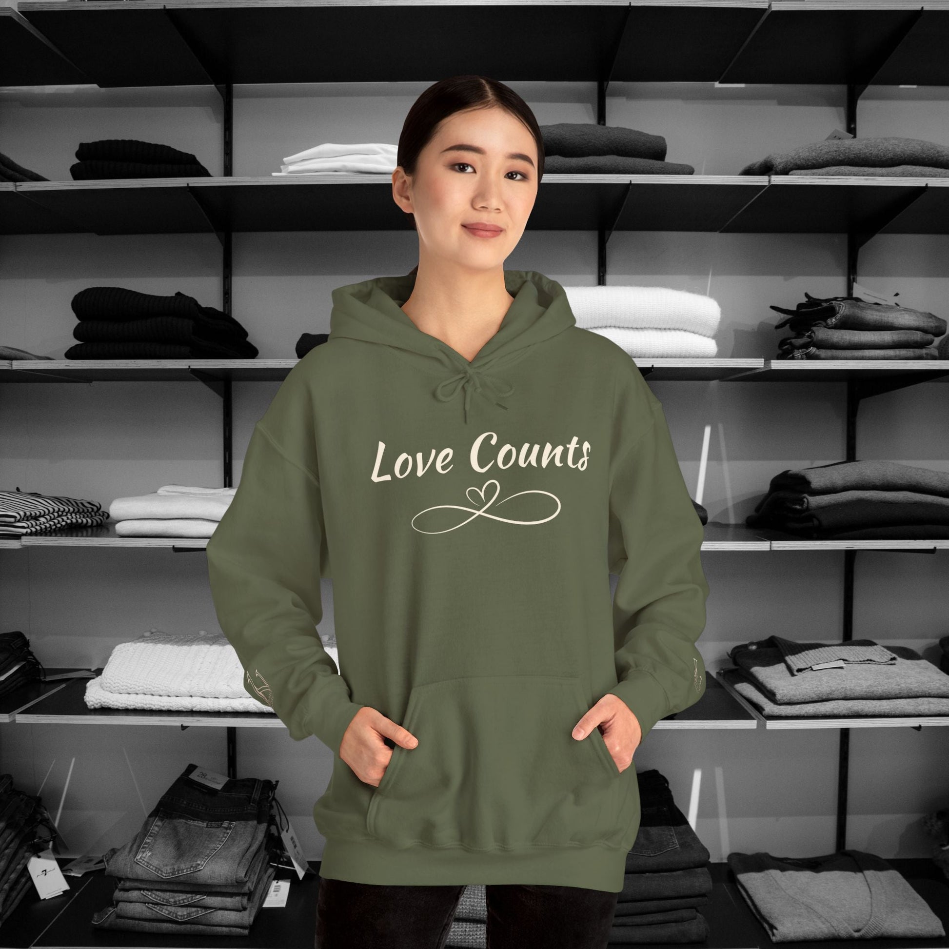 Dear Person Behind Me Hoodie – Never Underestimate The Power Of Love