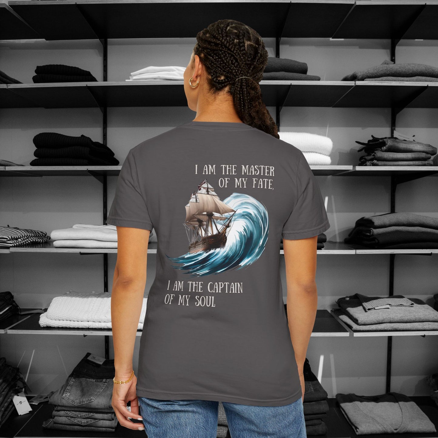 Poetry Clothing | William Ernest Henley's poem "Invictus" - Master of Fate T Shirt